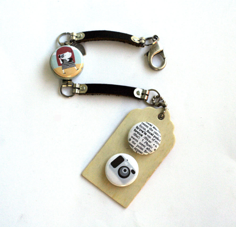 FOCUS Photographer Magnetic Leather Bracelet