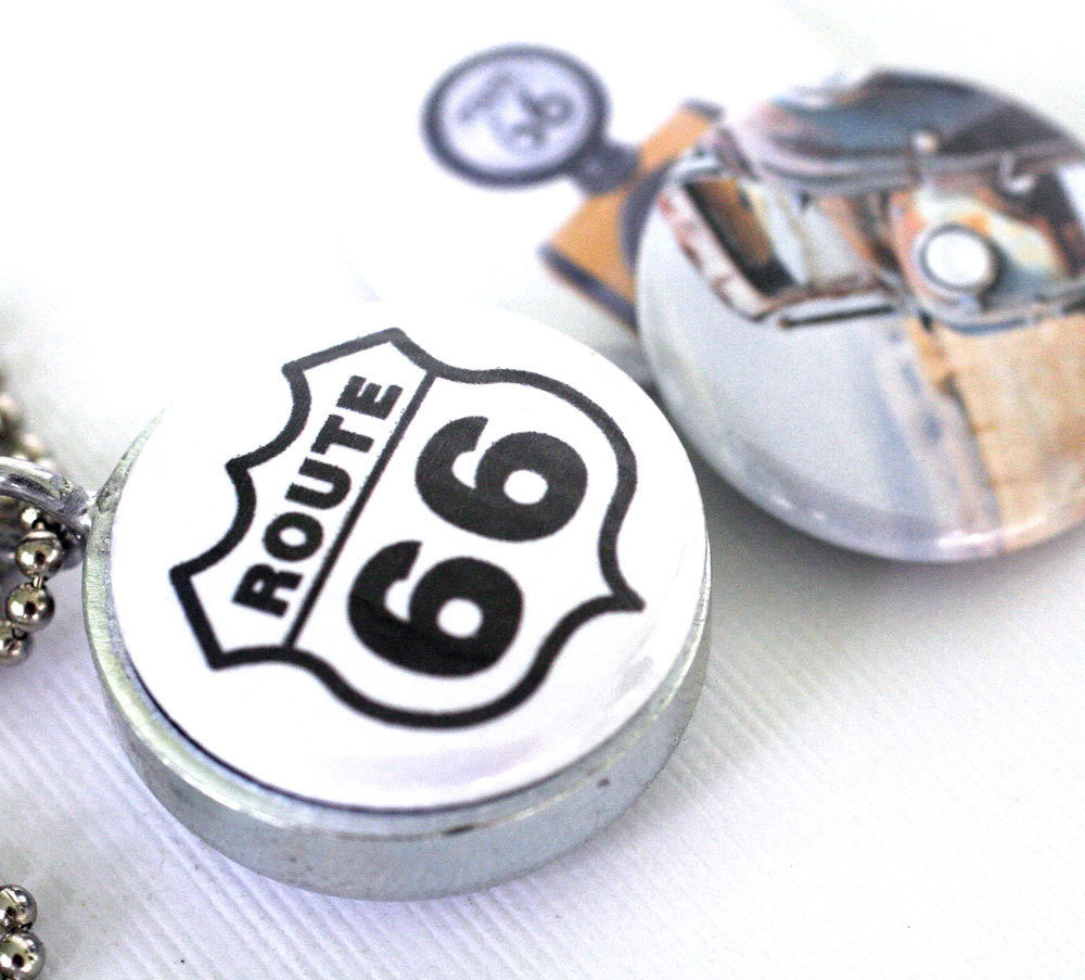 Retro Auto Men's Locket Necklace