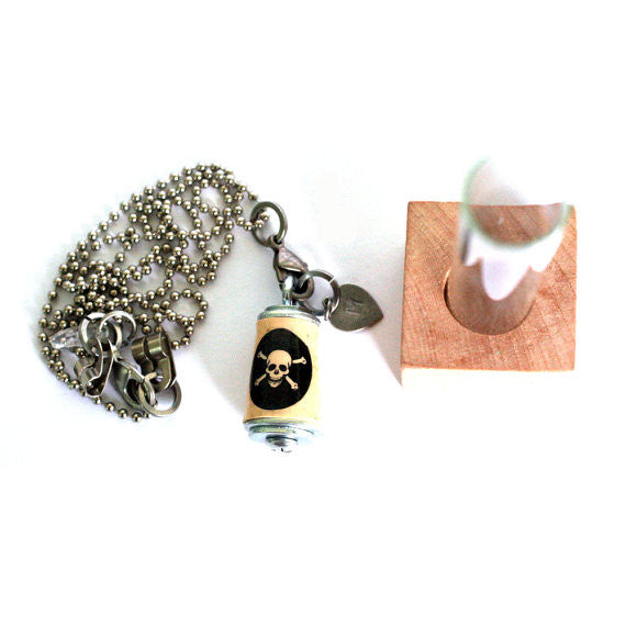 cork skull necklace