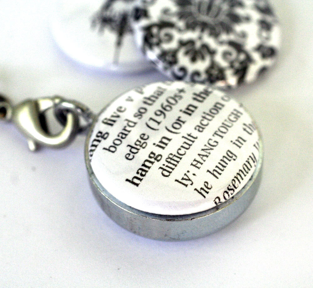 Hang in There Magnetic Locket Necklace